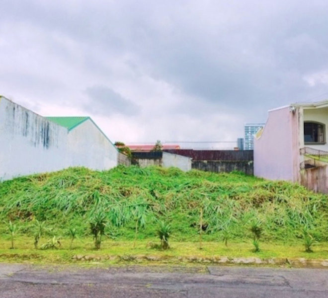 Lote Ubicado en Cotizado Residencial Cerca de Pops en Curridabat