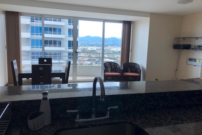 Apartamento Amueblado En Torre Paseo Colon con Vista