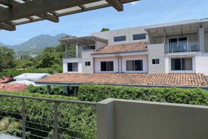 Townhouse Moderno En Jaboncillos Escazú